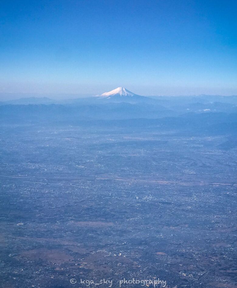 羽田⇒新千歳の便で撮影した富士山（冬）